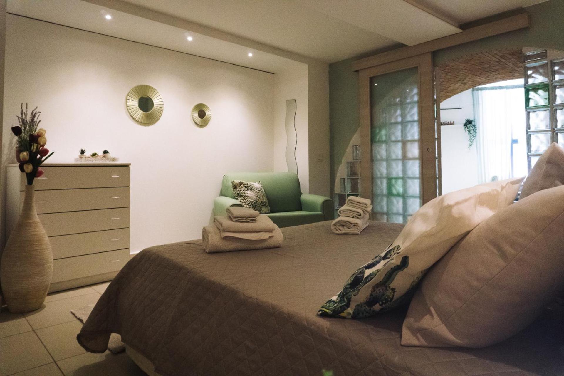 Apartamento Dante House - By Holiday In The Ct Catania Exterior foto