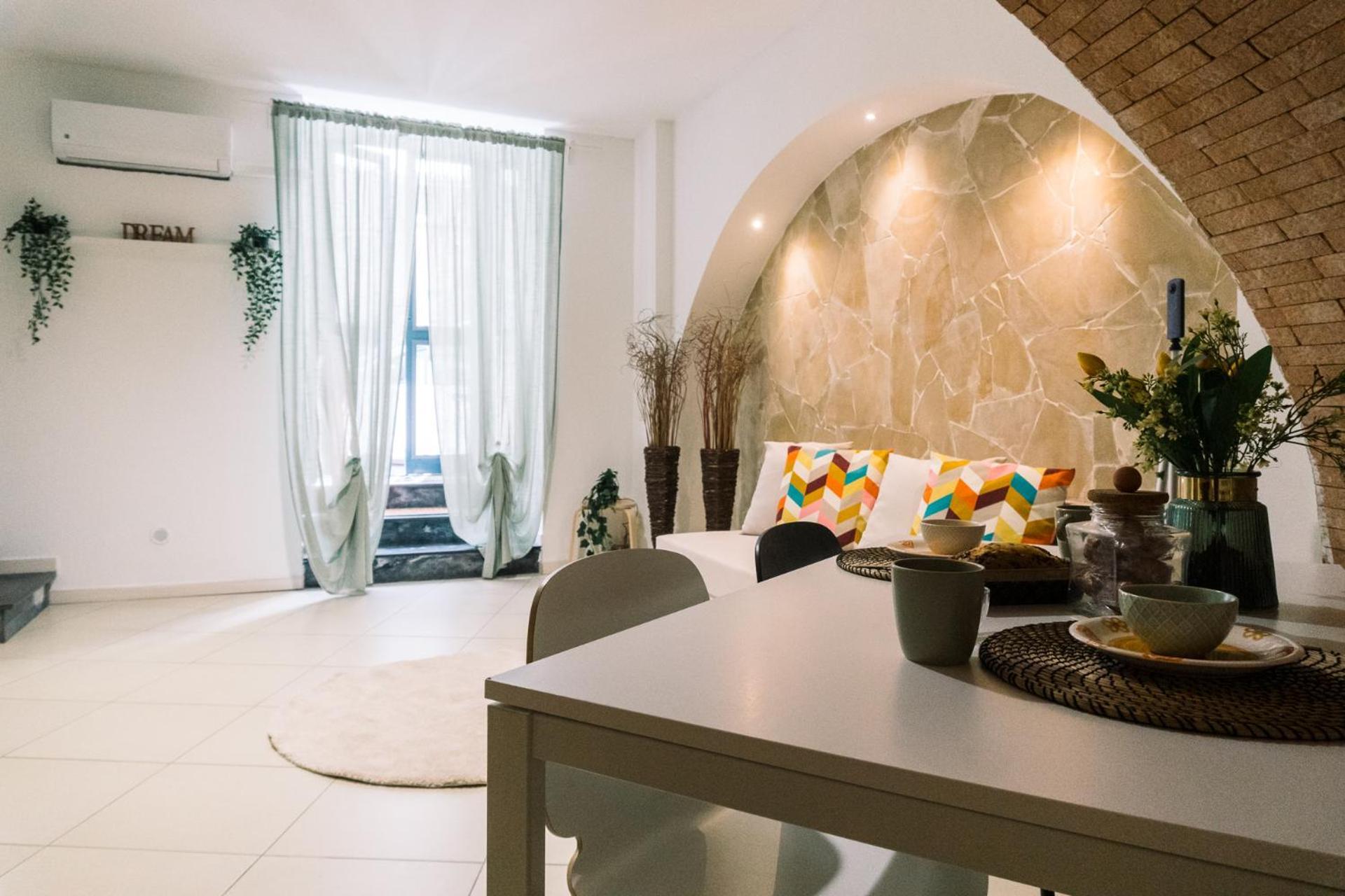 Apartamento Dante House - By Holiday In The Ct Catania Exterior foto